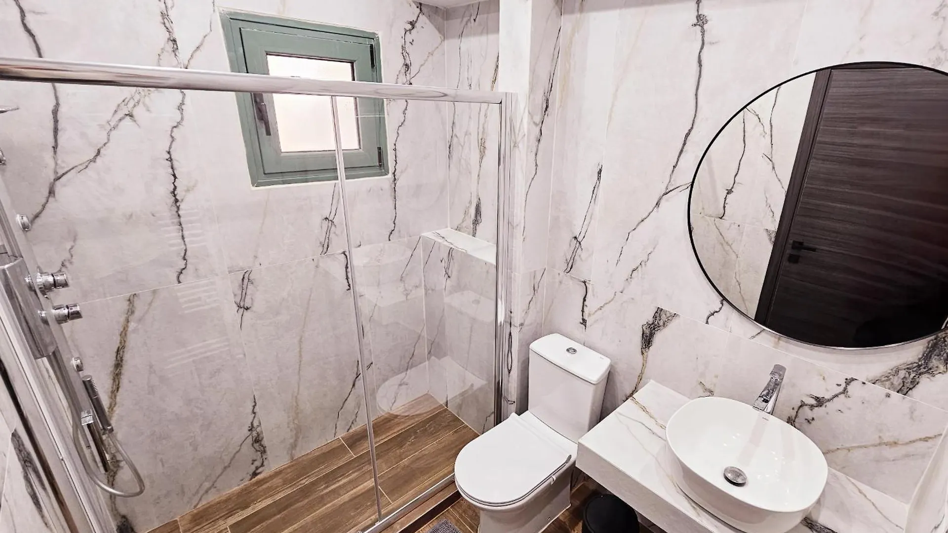 Sunrise Rooms Agios Nikolaos  Agios Nikolaos (Chalkidiki)