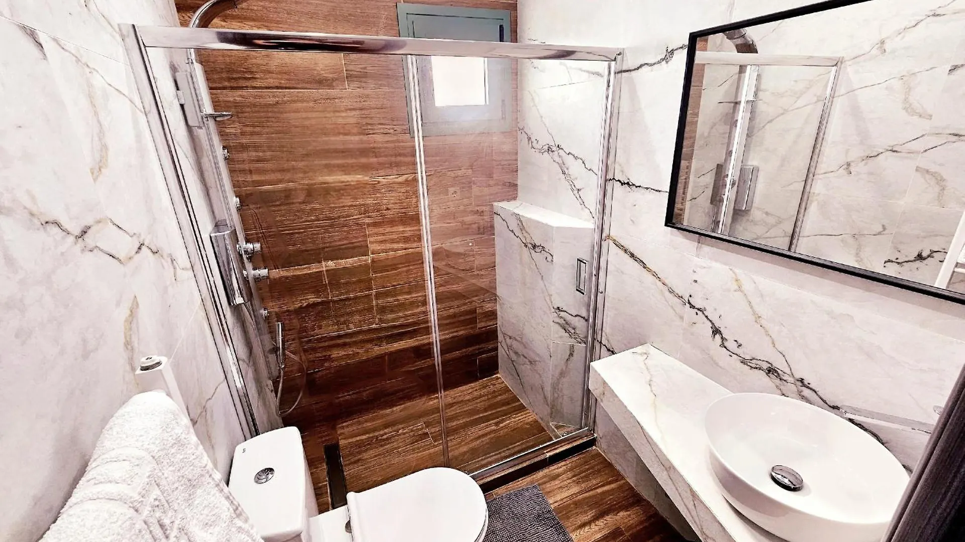 Sunrise Rooms Agios Nikolaos  Agios Nikolaos (Chalkidiki)