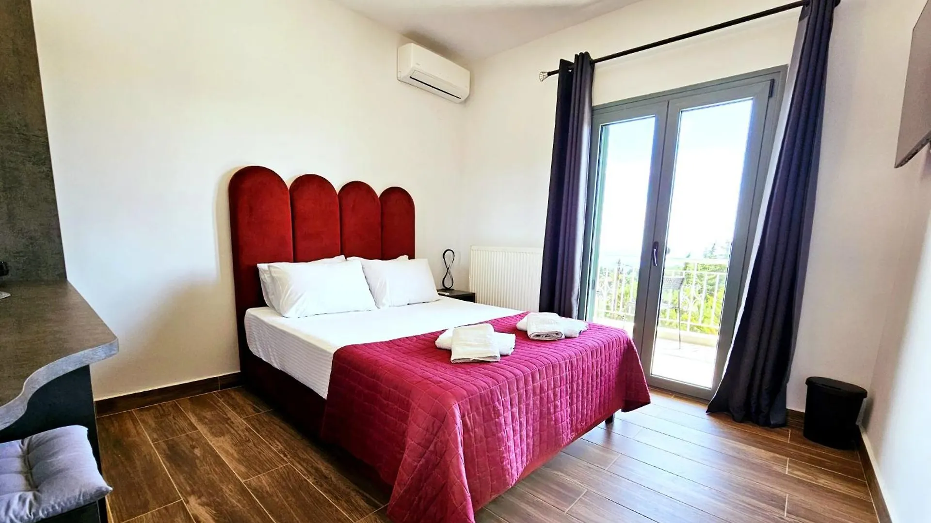 Homestay Sunrise Rooms Agios Nikolaos  Greece